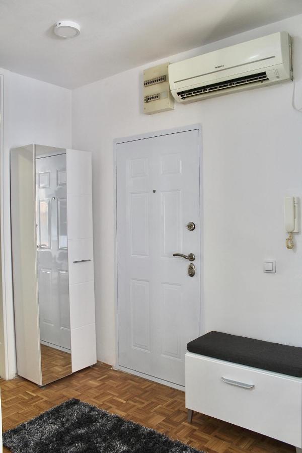 Apartament Ramonda - New Belgrad Zewnętrze zdjęcie